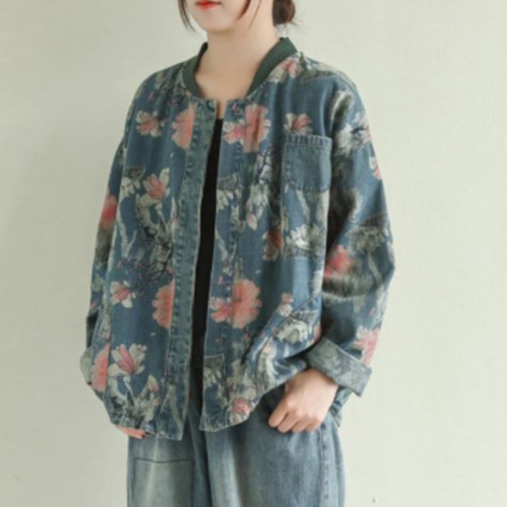 American Vintage Floral Blue Denim Jacket with Pink Blooms